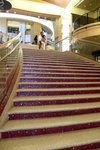 高達娛樂廣場內的長樓梯
