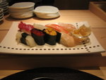 A sushi set for ladies...Oishi