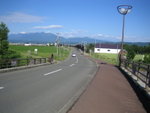 Still have time, so walk to Furano town from Wine House