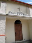 聖若瑟小堂-此乃供女村民出入的側門
