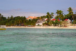 12. 從蜘蛛船上看Alona Kew White Beach
