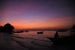 2. Alona Kew White Beach的晨曦