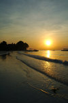 33. Alona Kew White Beach的日出
