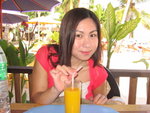 51. Alona Kew White Beach - 美味的芒果汁