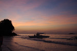 7. Alona Kew White Beach的晨曦