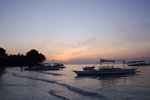 9. Alona Kew White Beach的晨曦