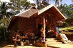 98. Bohol Island - 吊橋另一邊的小商店
