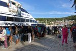 We got off at Hvar to spend 2 nights on this island. Look at the boarding queue!