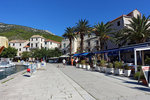 For lunch? (it was 14:30 then!), we stopped at the town of Komiza, one of the bigger towns in the island of Vis