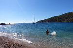 Finally we got to the beach of Komiza.. The sand was not fine and of course water was cold