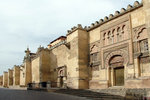 Peurta de San Esteban, Mezquita