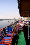 Watching the Nile river bank goes by while wasting time here is a very relaxing moment.
