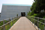 Crossing the bridge to the Holocaust History Museum