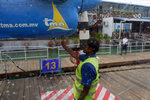 Crew locking up the engine