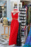 The fashion here seems to be better than in Santorini's