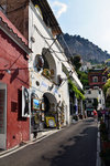 There are many shops like this along the street of Positano
