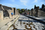 Those were stores on each side. One of them was the bakery, where carbonized bread was found