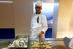This master chef was frying the fishes... like the shrimps, it seems the seafood was cheap and plenty here...