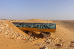 After leaving Douz we headed further into the Sahara desert. Again in the middle of nowhere we stopped here for a coffee break