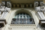 Interesting architecture of another building along avenue Habib Bourguiba