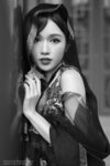 4007 Wendy 169 bw
