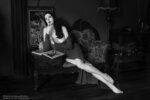 4017 disha 077 bw