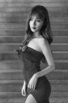 4033 TTong 220 bw
