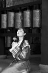 5008 ShanShan 057 bw