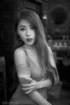 8053 Fafa W 83 308 bw