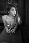 8053 Fafa W 83 320 bw