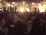 睇下幾多人!