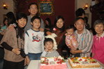 2011/12/18 晚上 靖靖2歲生日及妹妹滿月聖誕派對at Van Gogh Kitchen
