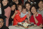2012/03/04 下午 Aaris Chan 1st Birthday Party at Van Gogh Kitchen