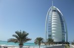 Burj Al Arab  - 被譽為七星級的帆船酒店