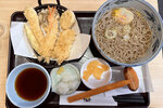 又好似夠時間快食一個晚餐，突如其來見到, 入去了天丼 IMG_9461
