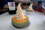 蜜瓜是一絲絲的,好熟 IMG_9848