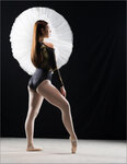 Vivian Dancer 00324