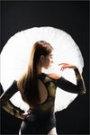 Vivian Dancer 00339