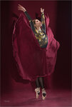 Vivian Dancer 00550