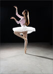 Vivian Dancer 00245