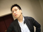 明星不滿拍攝時間太長 目露凶光