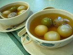 五寶湯圓 $15 (有綠茶奶黃、奶黃、花生、芝麻五款口味)