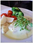 Pan fried perch fillet with lemon white wine sauce $62