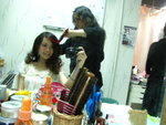 I'm setting hair~~ keke