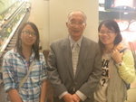徒孫左 : Winnie (9月入讀英國帝國大學 Civil Engineerings)徒孫右 : 陳思齊 (9月以拔尖身分入讀 HKU 法律學及工商管理學 Double Degrees)