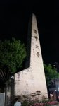 大學在夜市範圍內，方便，但環境太雜太吵了！