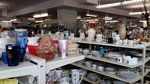Main 夾12街的 Thrill Store (Salvation Army)