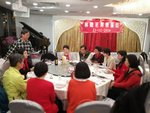 開飯前，爭取分秒操曲