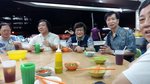 B 哥由台灣來講書，雖僅逗留幾小時，一早約好要一聚