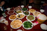Tasty Dinner + 100% Hospitality by Hostel Owner: Homemade Yunnan Ham; Spring onion with eggs; earth-chicken soup and ....corn wine !! 
DSC03175_re1